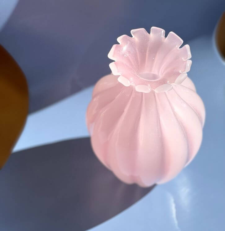 Mundblæst lyserød alabastro vase i murano glas