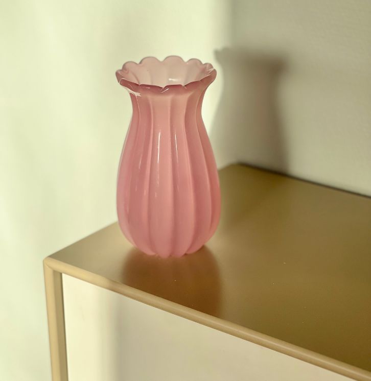 Lyserød vintage murano vase i alabastro glas formet af Arvhimede Seguso, front